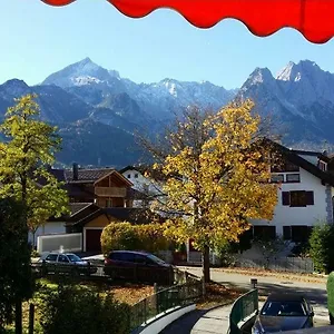 Apartment Fewo Königsberger, Garmisch-Partenkirchen